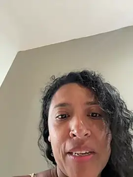 Laura Miller1 online show from April 21, 10:49 pm