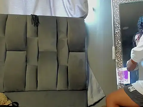 dylaans19 online show from February 25, 2:28 pm