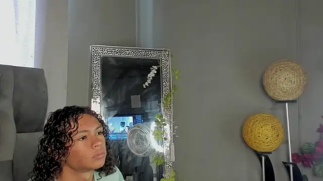 dylaans19 online show from February 14, 2:17 pm