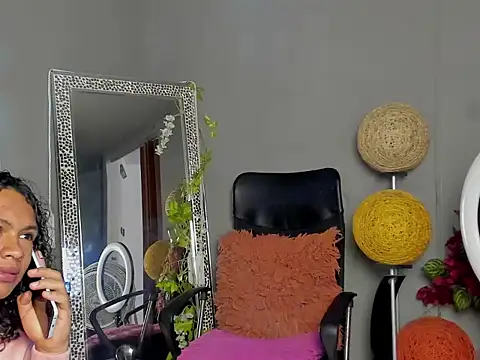 dylaans19 online show from February 23, 2:28 pm