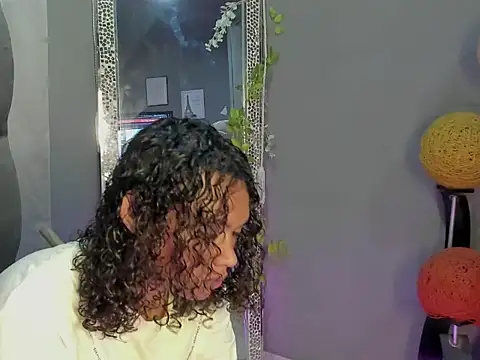 dylaans19 online show from February 15, 2:16 pm