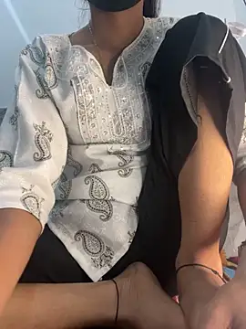 paribaby09 online show from March 24, 4:40 pm