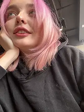 aka Blonde online show from March 10, 7:12 am