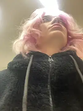 aka Blonde online show from March 5, 6:54 am