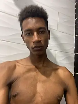 Snapshot of twink_gabrielll chatting on July 14, 11:44 pm twink gabrielll online show from July 14, 11:44 pm