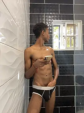 Snapshot of twink_gabrielll chatting on July 16, 8:50 pm twink gabrielll online show from July 16, 8:50 pm
