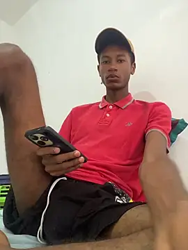 Snapshot of twink_gabrielll chatting on June 5, 12:55 pm twink gabrielll online show from June 5, 12:55 pm