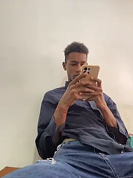 Snapshot of twink_gabrielll chatting on June 25, 3:17 pm twink gabrielll online show from June 25, 3:17 pm