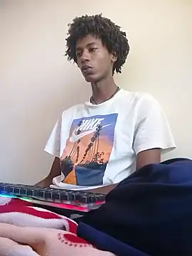 twink gabrielll online show from January 14, 3:37 pm