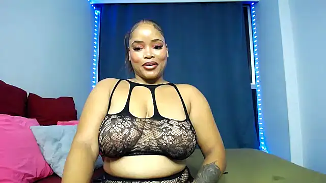 FifiBae1 online show from April 5, 8:26 pm