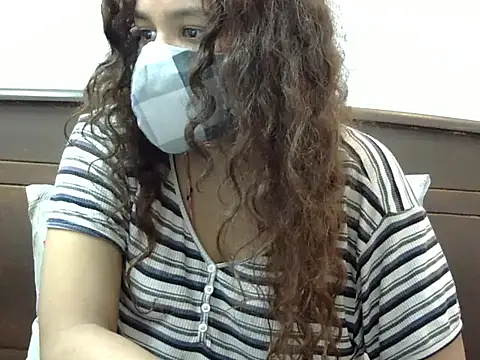 AngelAnaya018 online show from January 13, 4:44 pm