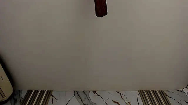 LaxiZoe online show from January 31, 7:12 pm