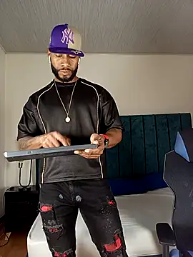 Dante Knox online show from February 23, 11:55 am