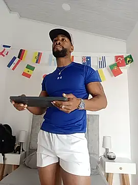 Snapshot of Dante_Knox chatting on July 14, 11:49 am Dante Knox online show from July 14, 11:49 am