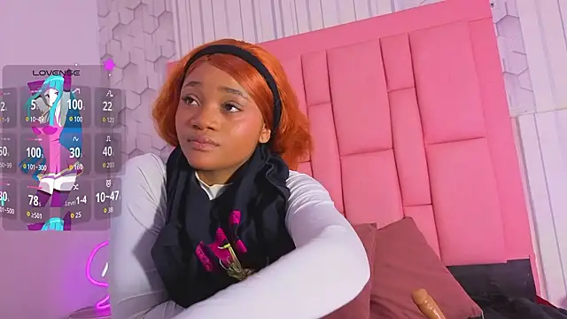 sophiia swet online show from February 18, 7:32 pm