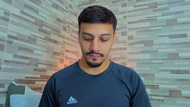 joelcallvil1 online show from April 18, 3:58 pm