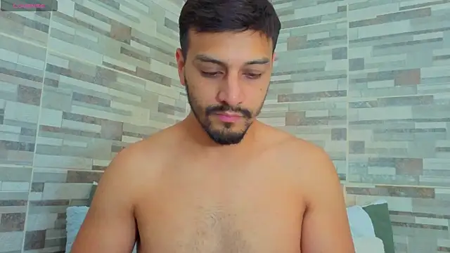 joelcallvil1 online show from May 13, 8:05 pm