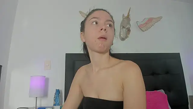 Natalye 23 online show from March 15, 6:59 pm