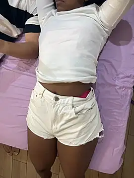 Itsmichi online show from January 13, 11:30 pm