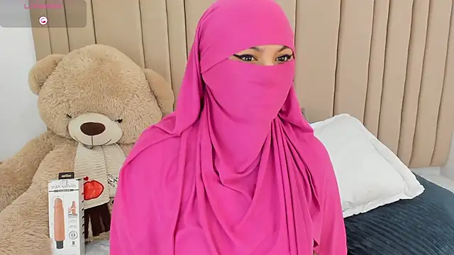 Snapshot of _seelena chatting on February 16, 12:15 pm seelena online show from February 16, 12:15 pm