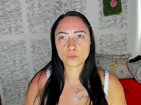 XXXStephanie XXX online show from April 18, 10:32 pm