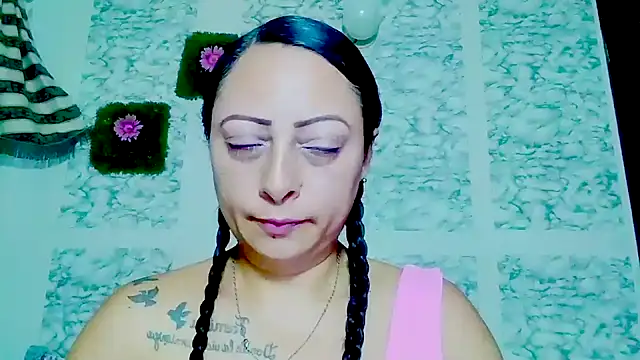XXXStephanie XXX online show from July 19, 11:12 pm