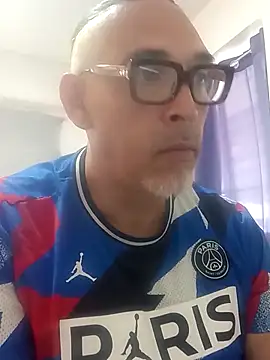 Snapshot of Big_vittollo chatting on March 1, 3:34 pm Big vittollo online show from March 1, 3:34 pm