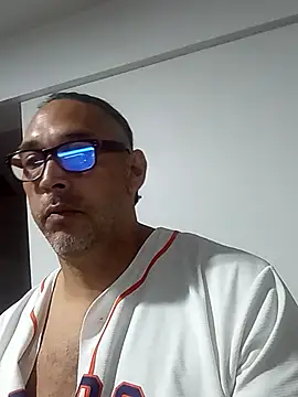 Snapshot of Big_vittollo chatting on February 11, 4:12 am Big vittollo online show from February 11, 4:12 am