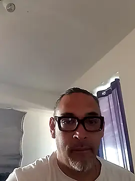 Big vittollo online show from March 25, 1:43 pm