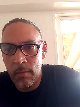 Snapshot of Big_vittollo chatting on February 16, 8:29 pm Big vittollo online show from February 16, 8:29 pm