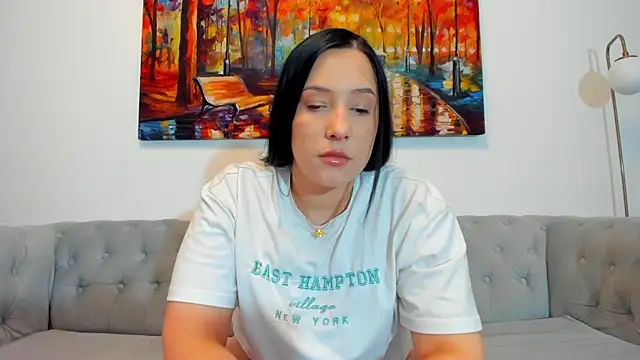 Snapshot of Angell-Sky chatting on June 19, 7:09 pm Angell-Sky online show from June 19, 7:09 pm