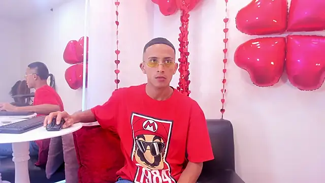 sweet boygay online show from February 14, 7:14 pm