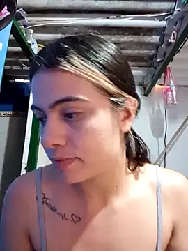 Snapshot of Megan_nica chatting on February 23, 5:46 pm Megan nica online show from February 23, 5:46 pm