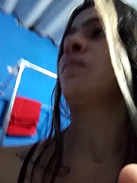 Snapshot of Megan_nica chatting on February 17, 1:47 am Megan nica online show from February 17, 1:47 am