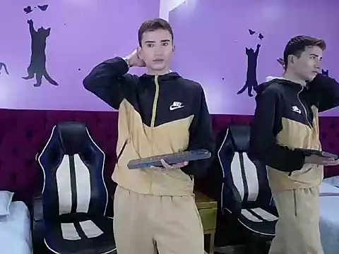 Iam Smith  online show from January 15, 12:08 pm