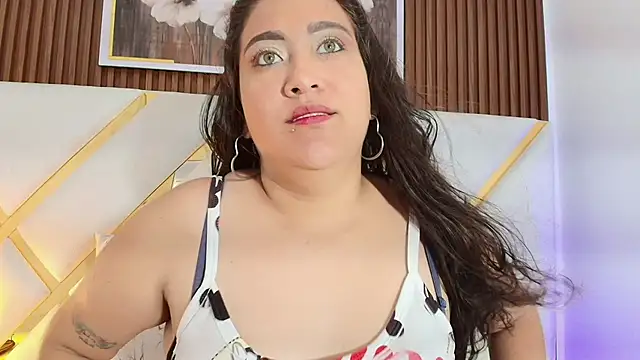 Stacy Gomez  online show from January 14, 11:58 am