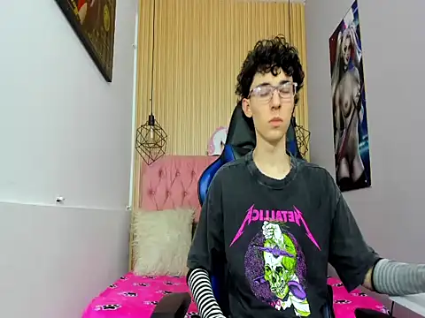 Syriussz online show from February 19, 7:22 pm