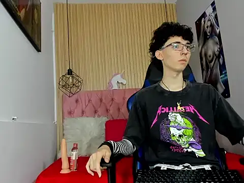 Syriussz online show from February 14, 7:25 pm