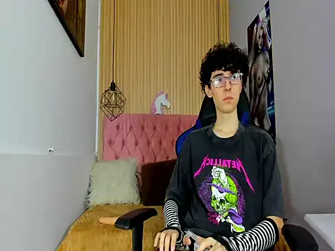 Syriussz online show from February 7, 7:22 pm