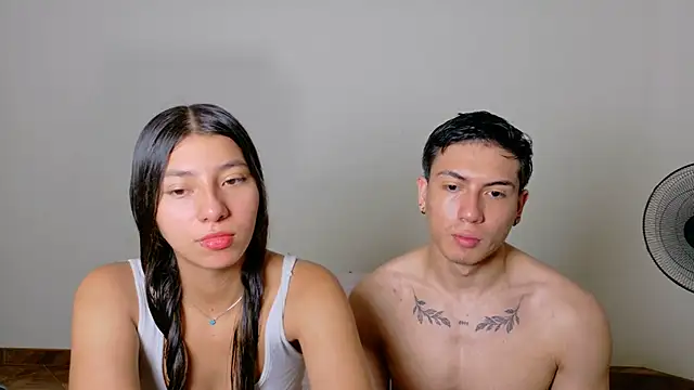 ScarlettAndLucas online show from July 1, 10:15 am
