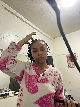 Meriida online show from March 21, 9:19 pm