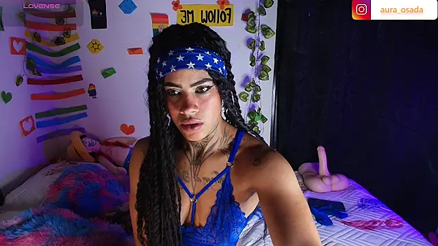 Canela Osada  online show from July 2, 10:43 am