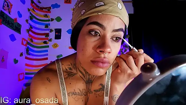 Canela Osada  online show from June 19, 10:21 am