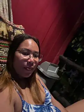 Ponthip online show from March 26, 1:20 pm