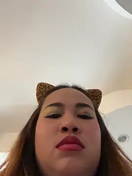 Ponthip online show from April 13, 8:07 am