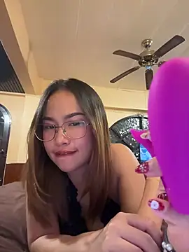 Ponthip online show from January 10, 6:14 pm