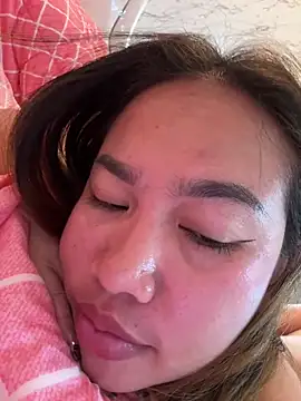 Ponthip online show from February 11, 8:20 pm