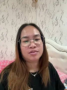 Ponthip online show from March 5, 7:21 pm