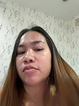 Ponthip online show from March 22, 9:05 pm