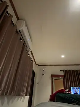 Ponthip online show from January 12, 6:15 pm